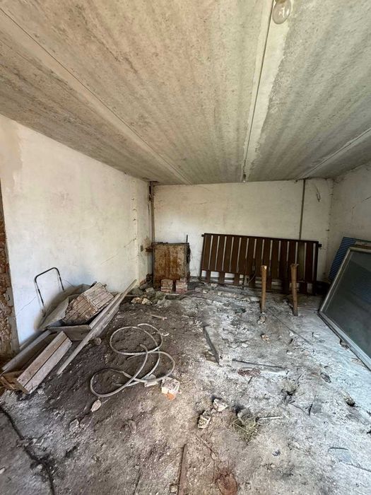 Будинок та земельна ділянка 7,8 сот., м. Жовква