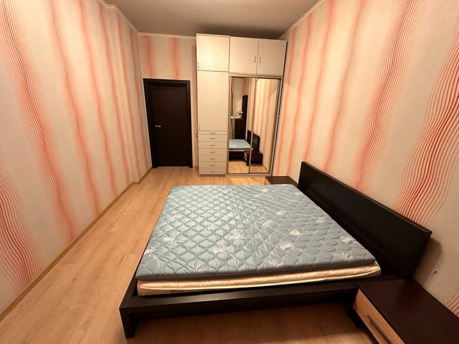 Продаж двокімнатної 64.1 кв.м. на Печерську вул. Коновальця 36в