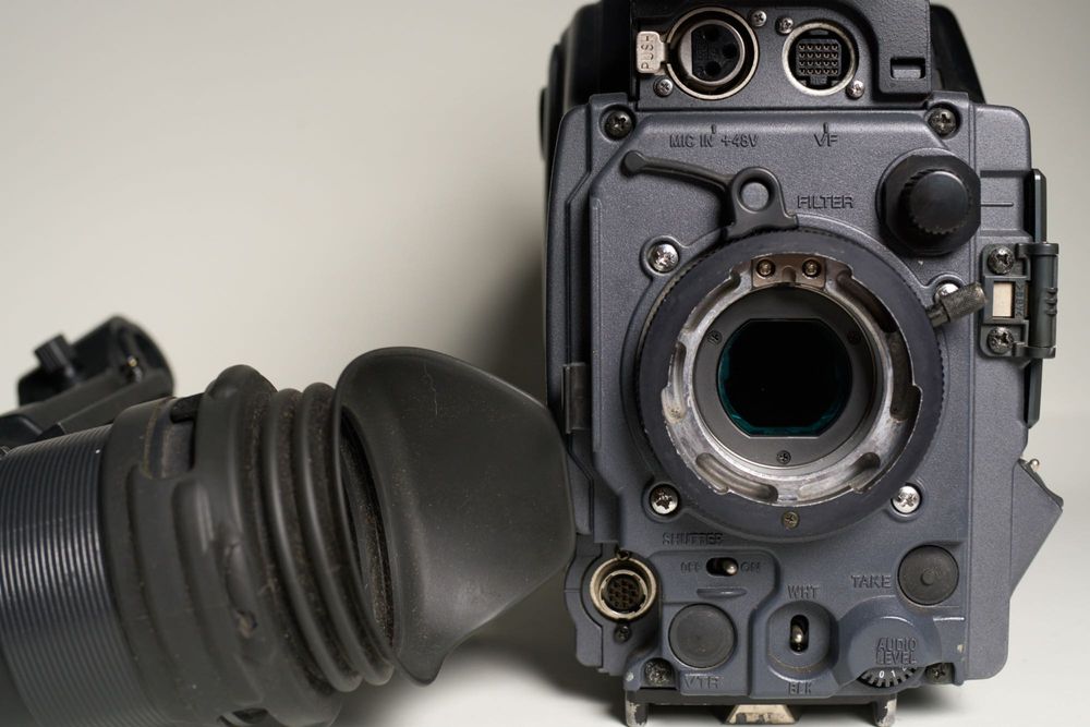 camera Sony 3 CCD DV cam DSR-500WSP + Objetiva YJ12x6.5B4