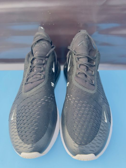 Buty oryginalne Nike Air Max 270 w rozmiarze 45,5