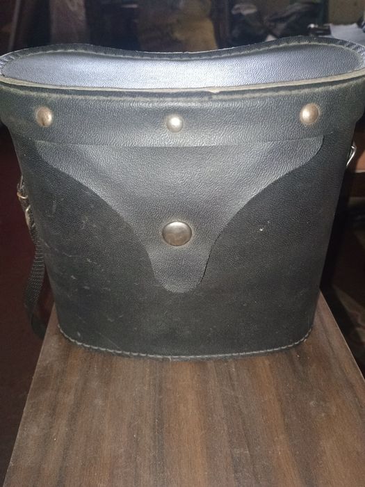 Кофр для бінокля Б10*50.