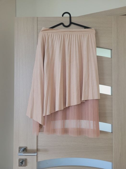 Plisowana tiulowa midi spódnica Zara asymetryczna M 38 różowa pudrowy pudrowa roż