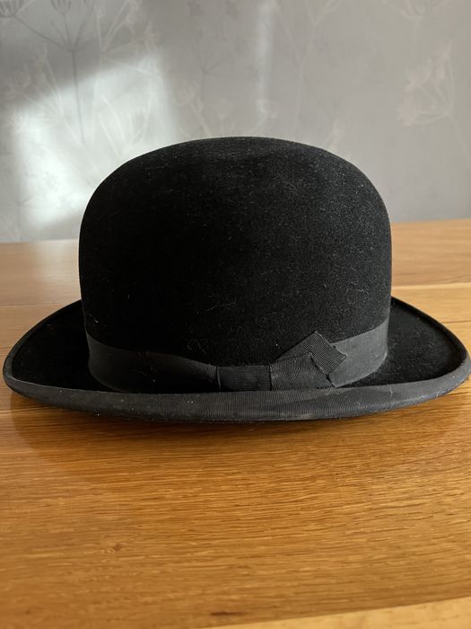 Antyczny wełniany melonik 56