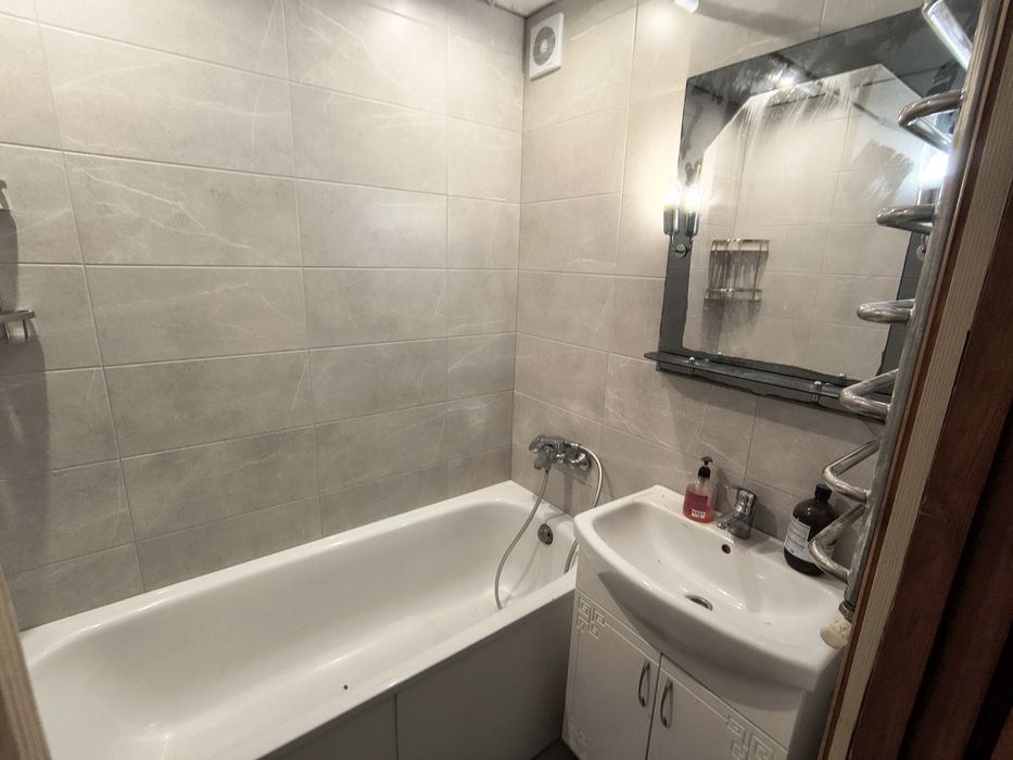 Квартира з автономкою на Малікова