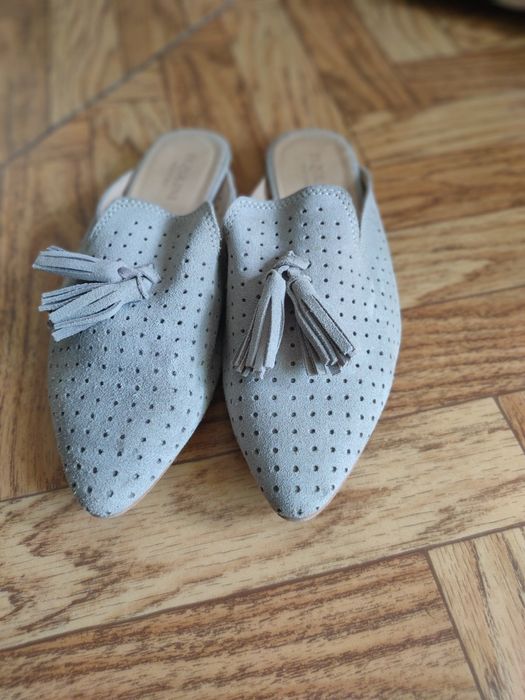 Продам взуття...