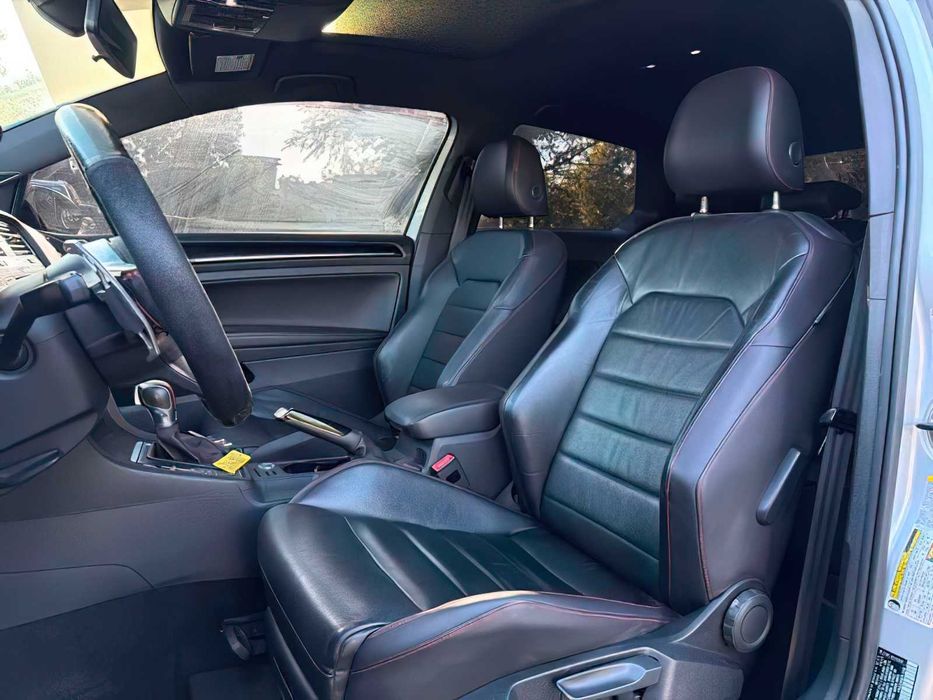 Volkswagen Golf GTI S      2015