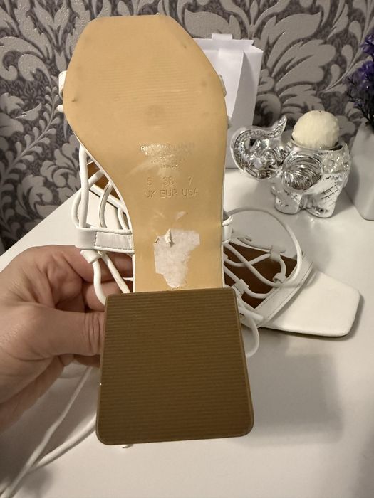 Босоніжки мешти туфлі