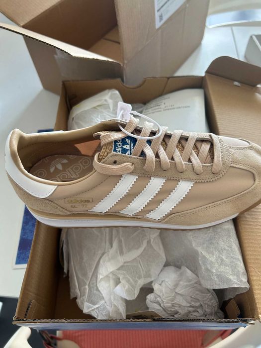 Ténis ADIDAS novos na caixa