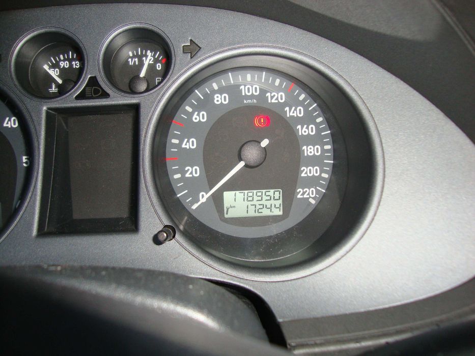 Seat ibiza comercial 1.4 tdi