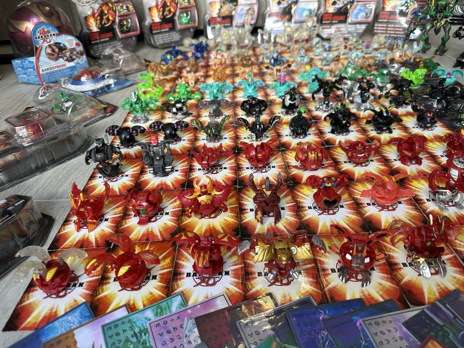 Бакугани оригінальні стан нових Bakugan