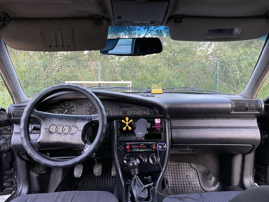 Продам ауді 100с4