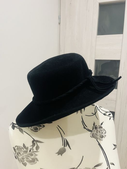 Kapelusz damski z welny roz.M