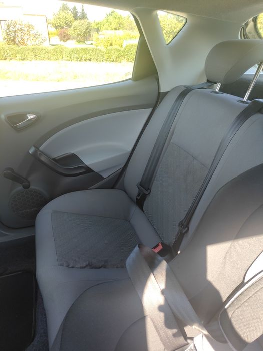 Seat Ibiza 2008 r. 1.4 hatchback manual
