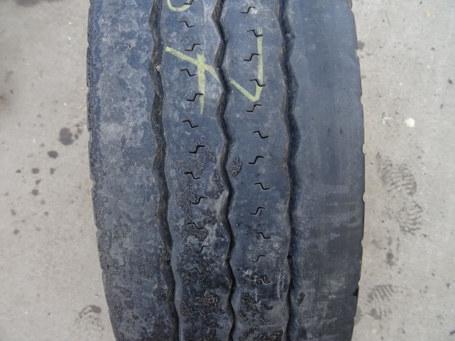 Opona 215/75R17.5 Michelin XTE 2+ (380 netto)