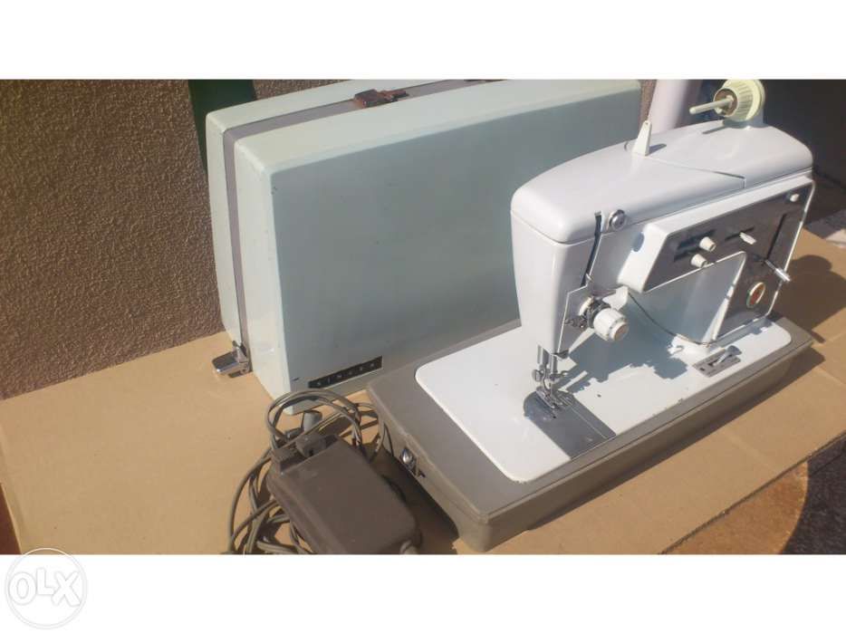 Máquina de costura Singer 600e Vintage