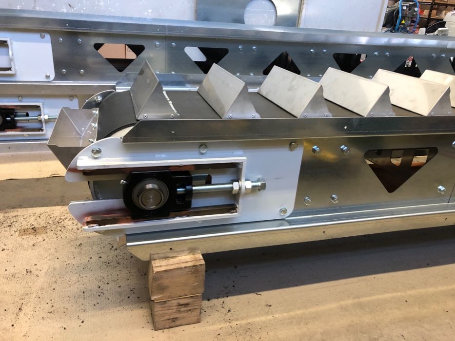 POLSKI przenośnik taśmowy/ taśmociąg/ przenośnik kubełkowy 3mb