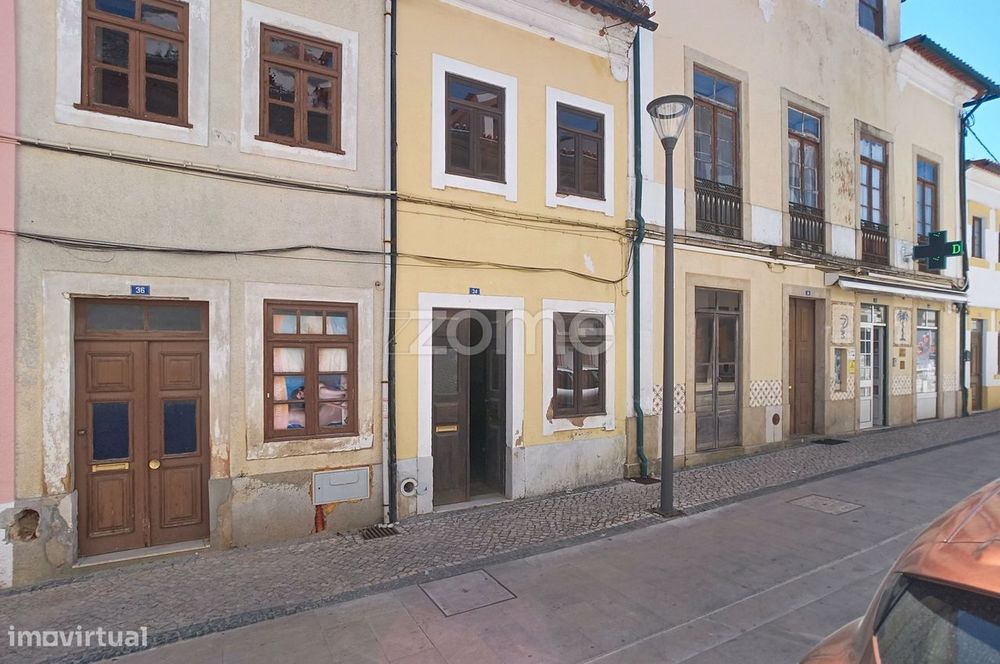 Moradia Centro Anadia- escritura simplex