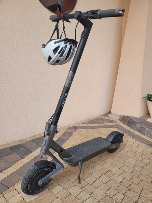 Sprzedam hulajnogę Xiaomi Electric Scooter 4 Ultra