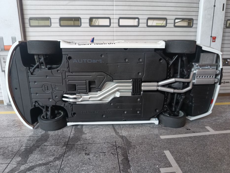 1:18 BMW 320 WTTC Auto Art