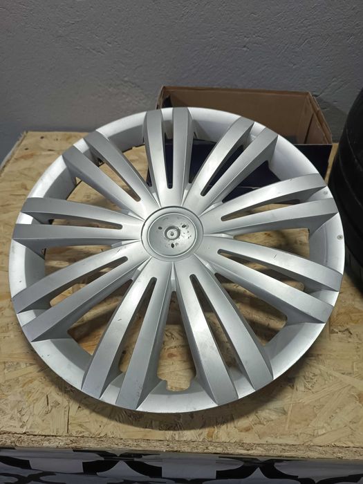 Оригінальні ковпаки R16 на фольцваген б/у