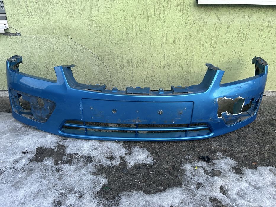 Оригінальний бампер Ford Focus 2 2006 року