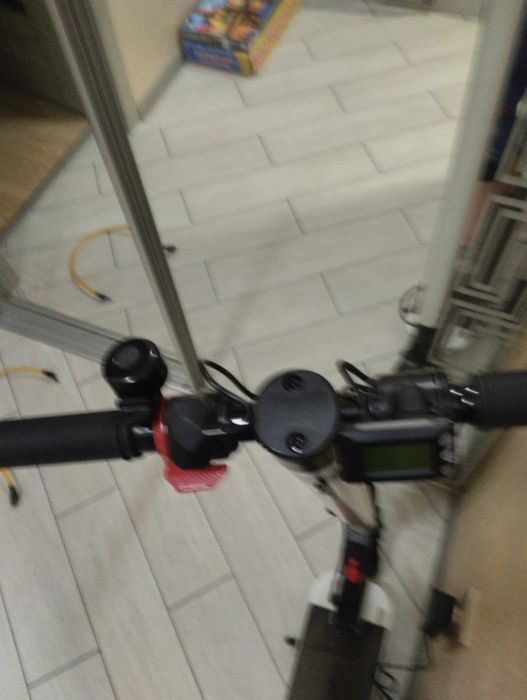 Електросамокат Denver sel-65230FW