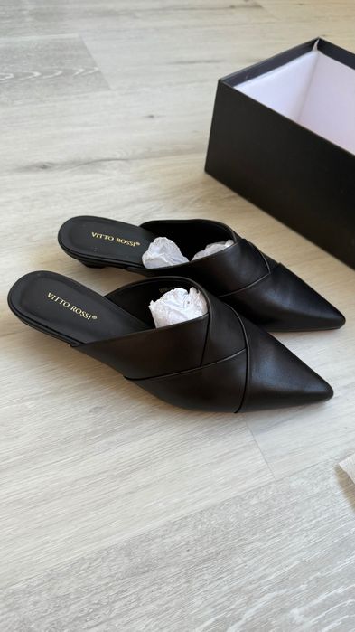 Vitto Rossi сабо