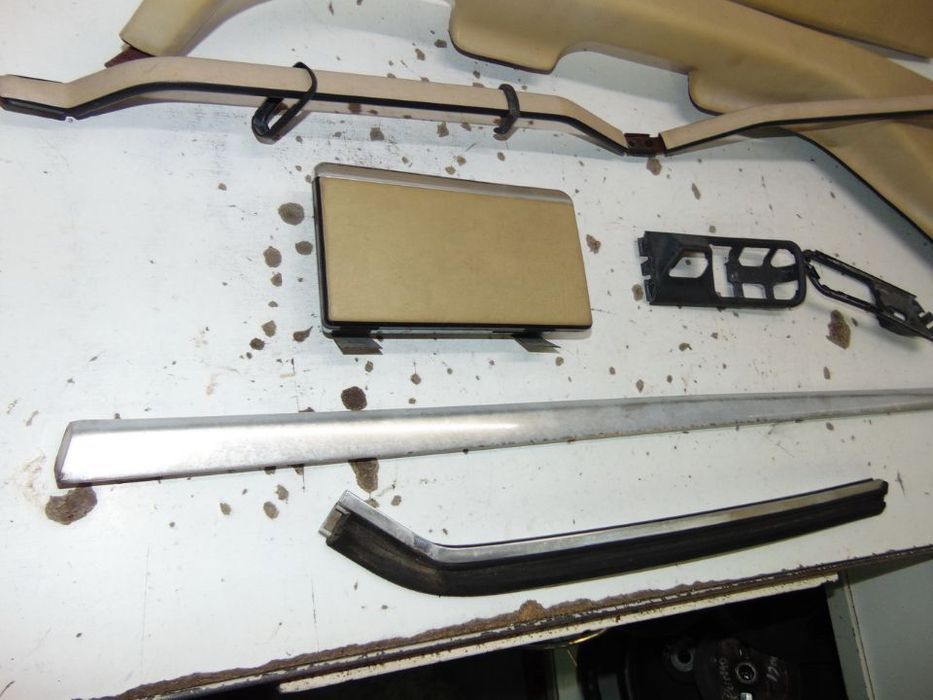 Mercedes w126 coupê anos 80 apoio de braço e + peças