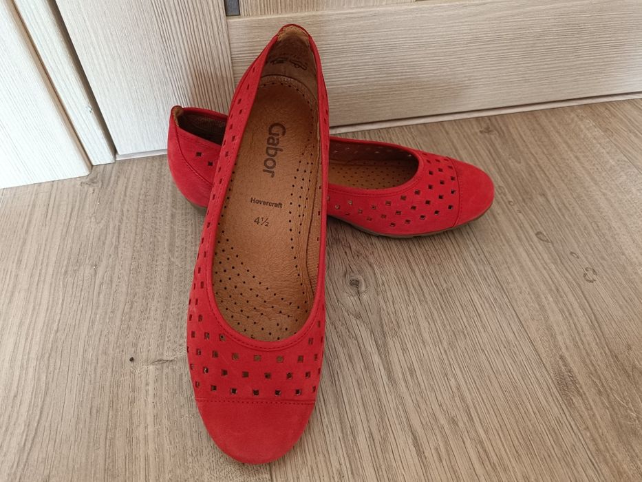 Продам красные балетки Gabor натуральная кожа