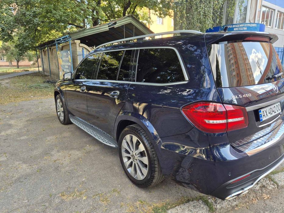 Mercedes-Benz GLS 450