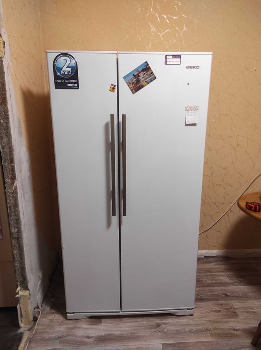 Холодильник Beko Side-by-Side (під ремонт або на запчастини)