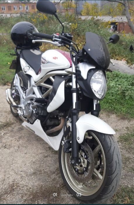 Suzuki Gladius SV650