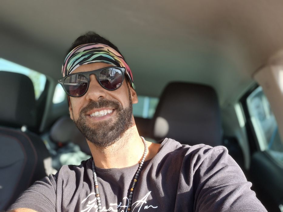 Massagem. alongamento assistido e liberação miofascial