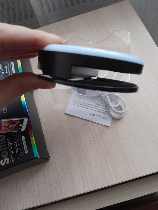 селфі-кільцеве світло RG-01 для смартфонів, призначене для покращен