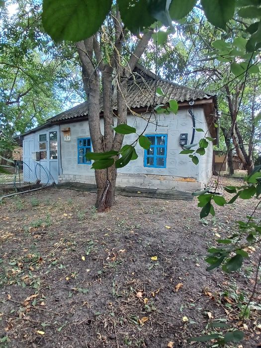 Продаєця невеличка хата в с.Семенівка  Камянський рн.