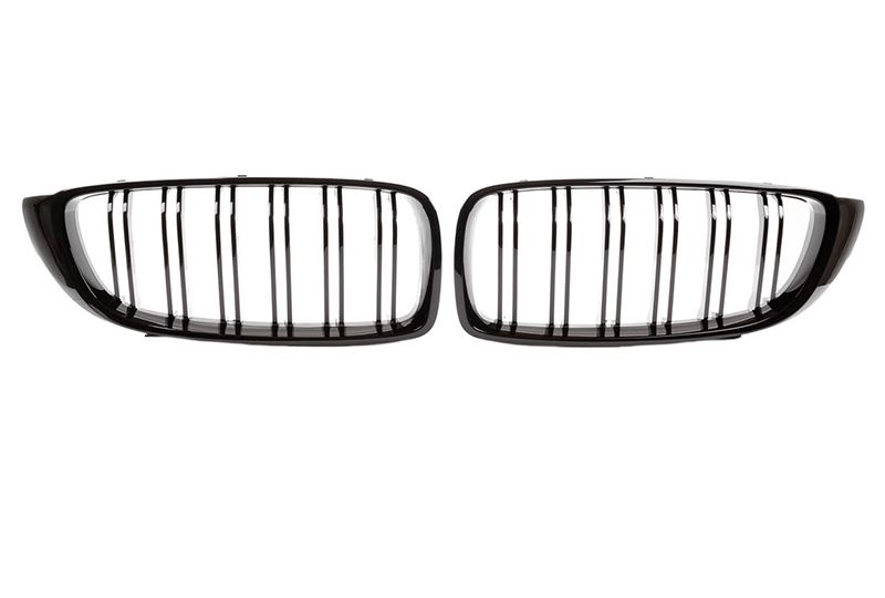 GRELHA FRONTAL PERFORMANCE DE LAMA DUPLA PARA BMW SÉRIE 4 F32 / F33 / F36 PRETO BRILHO