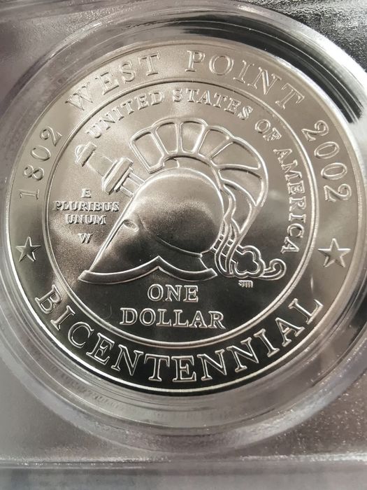 США 1 долар 2002р. 200 р. Військової академії. СРІБЛО. СЛАБ.