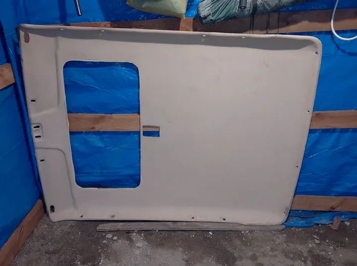 Стеля під люк ваз
