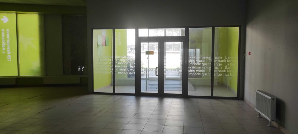 Аренда 1 этаж под магазин 230 м2, м. "23 августа", в ТРЦ ЭКСПРЕСС