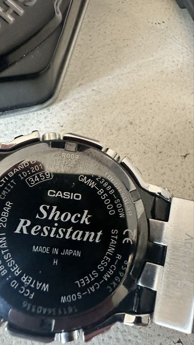 Casio G-shock GMW-B5000
