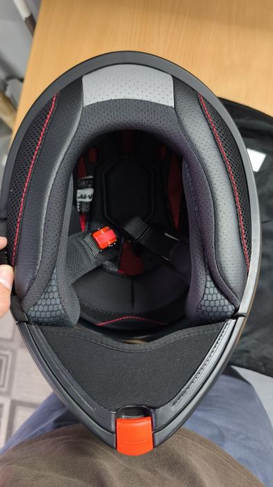 Мото шолом  MT Genesis SV Pure A1