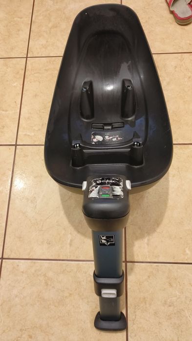 Fotelik cybex aton m + baza ISOFIX + fotelik sirona M2 i-size