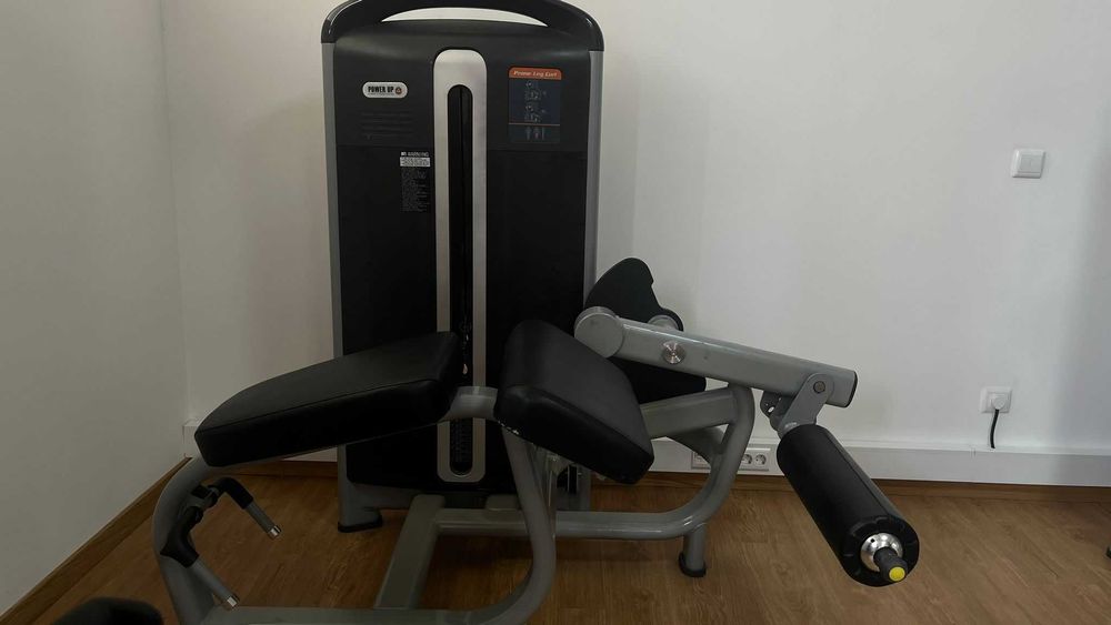 Máquinas de ginásio - Lat pull down - flexora64172228281985121