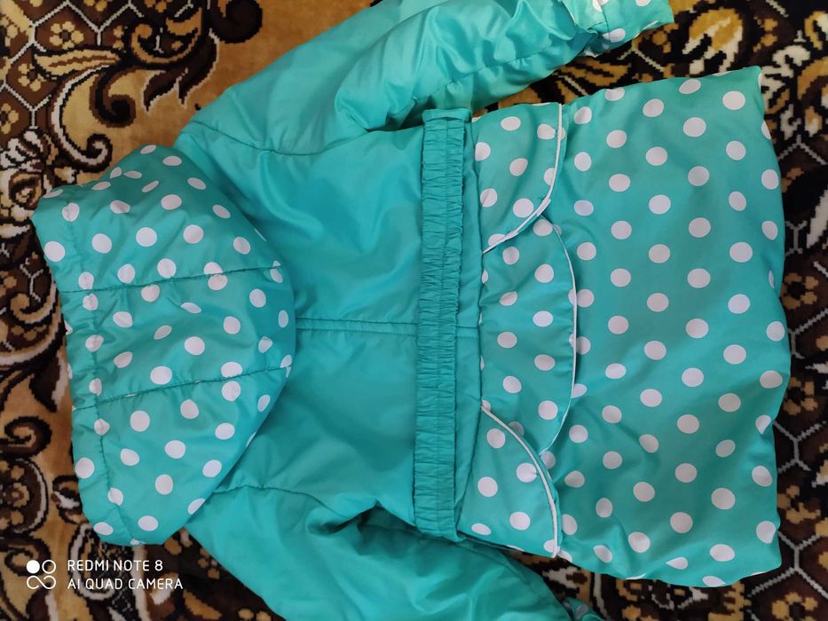 Дитяча куртка  на 4-5 років