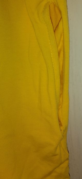 Жіноча сукня оверсайз.