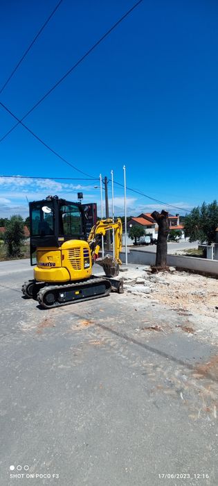 Komatsu MR26 Semi nova