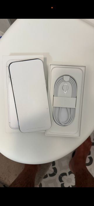 Iphone 17 pro Max Branco  256gb Novo !