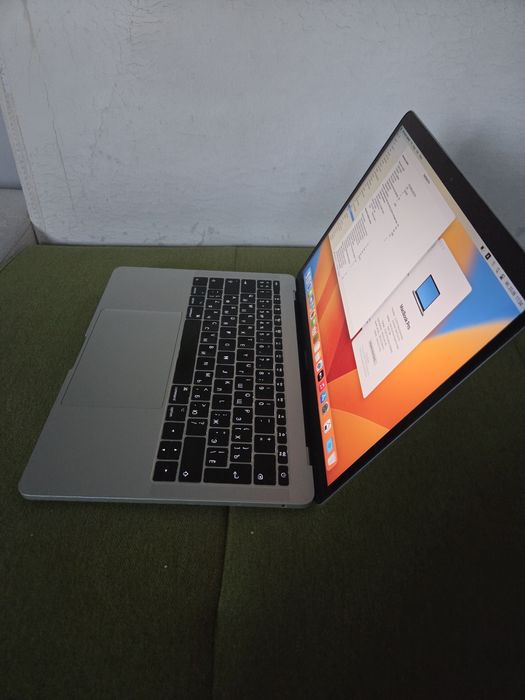 MacBook Pro A1708 i5 2.3GHz 8GB 256SSD zasilacz