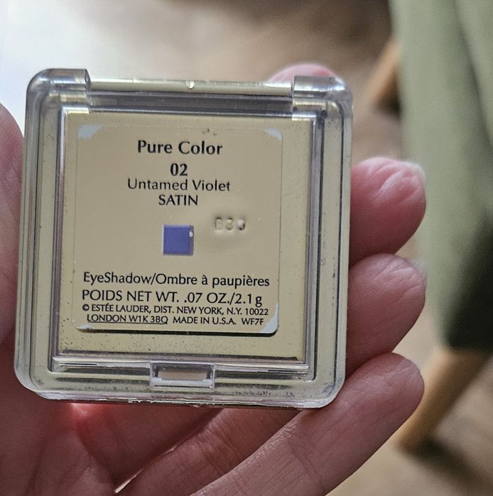 Sprzedam cień Estée Lauder