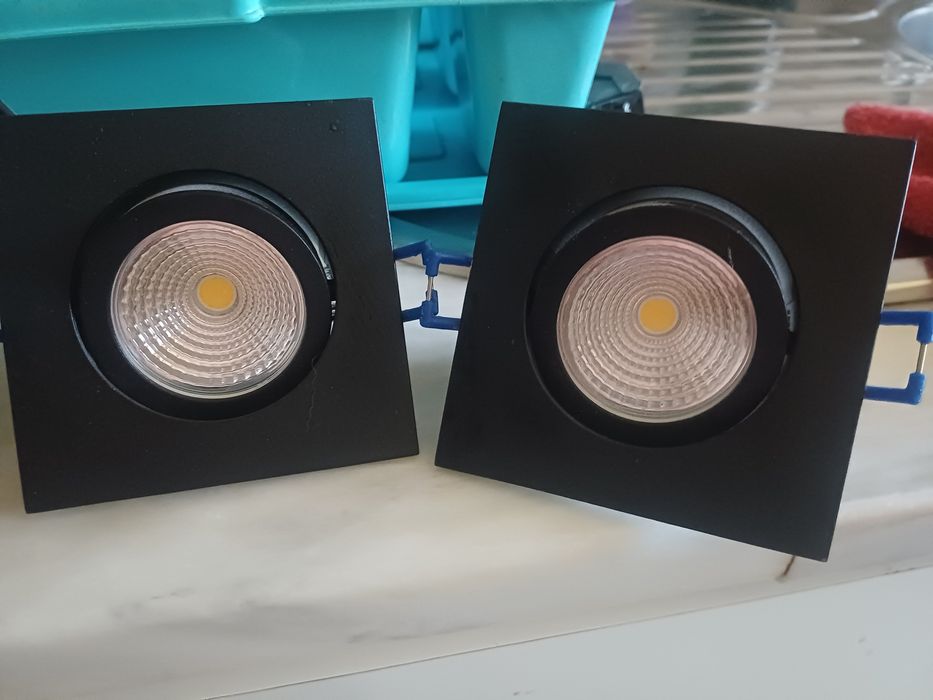 Focos pretos  com lâmpadas  estilo frances